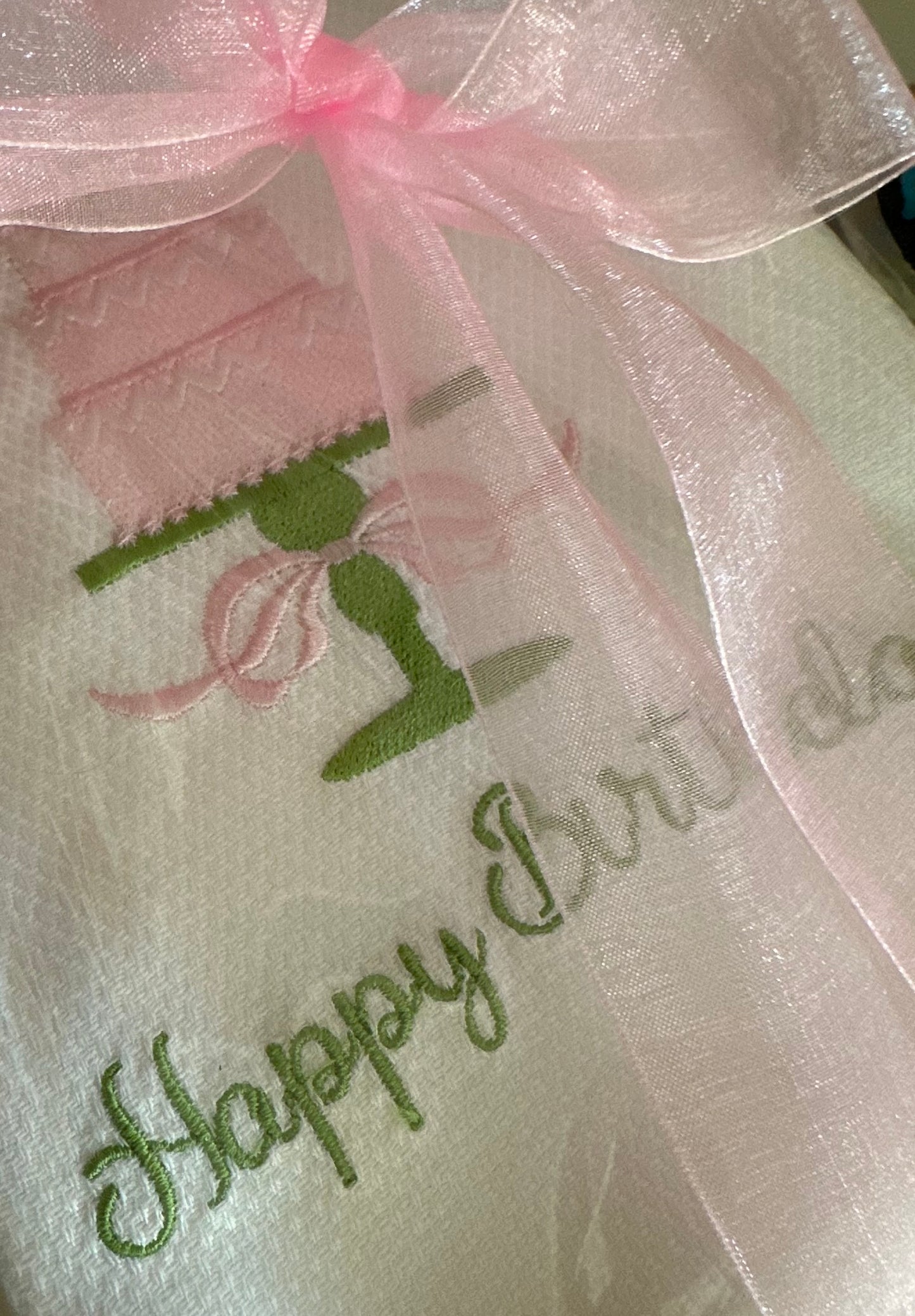 Piqué Guest Towel~ Happy Birthday